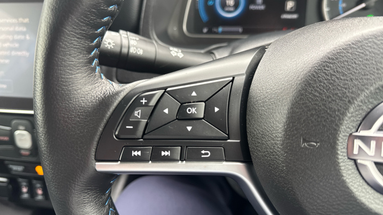 Nissan LEAF 160kW e+ N-Connecta 59kWh 5dr Auto Electric Hatchback